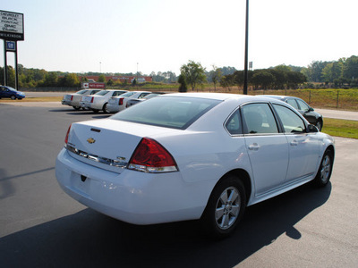 chevrolet impala 2010 white sedan lt flex fuel 6 cylinders front wheel drive automatic 27330