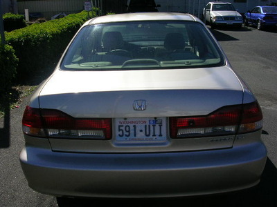 honda accord 2001 sedan ex gasoline 4 cylinders dohc front wheel drive automatic 98012