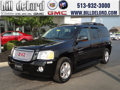 gmc envoy xl 2005 black suv denali gasoline 8 cylinders 4 wheel drive automatic 45036