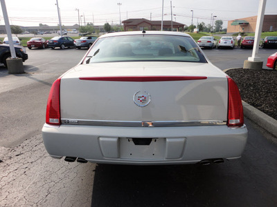 cadillac dts 2007 gray sedan gasoline 8 cylinders front wheel drive automatic 45036