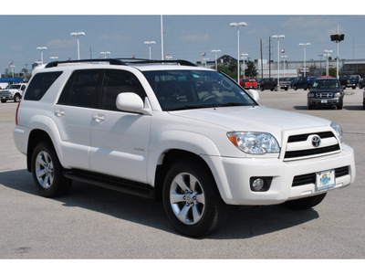 toyota 4runner 2007 white suv limited gasoline 6 cylinders rear wheel drive automatic 77388