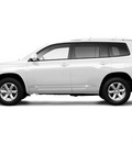 toyota highlander 2009 white suv base gasoline 4 cylinders front wheel drive 6 speed automatic 45342