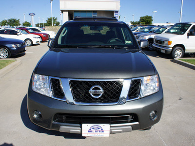 nissan pathfinder 2008 gray suv le gasoline 8 cylinders 4 wheel drive automatic 76205