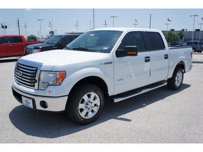 ford f 150 2011 white xlt gasoline 6 cylinders 2 wheel drive automatic 77388