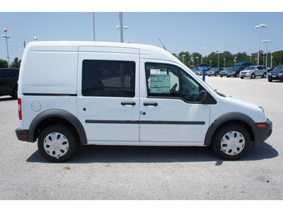 ford transit connect 2011 white van cargo van xl gasoline 4 cylinders front wheel drive 4 speed automatic 77388