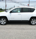 jeep compass 2011 white suv latitude gasoline 4 cylinders 4 wheel drive automatic 45840