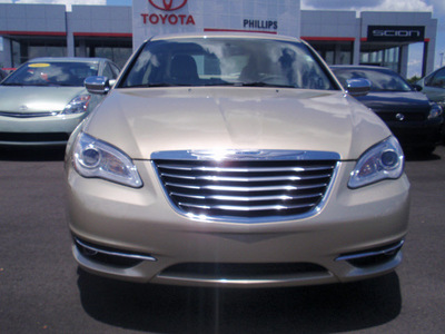 chrysler 200 2011 gold sedan limited gasoline 4 cylinders front wheel drive automatic 34788