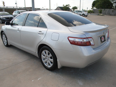 toyota camry hybrid 2009 silver sedan w navigation hybrid 4 cylinders front wheel drive automatic 75228