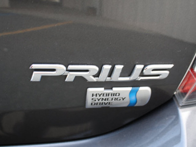 toyota prius 2008 gray sedan 4 cylinders automatic 27215
