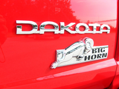 ram dakota 2011 red pickup truck big horn flex fuel 8 cylinders 2 wheel drive automatic 45840