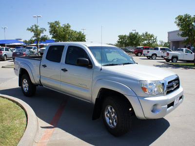 toyota tacoma 2008 silver prerunner v6 gasoline 6 cylinders 2 wheel drive automatic 76205