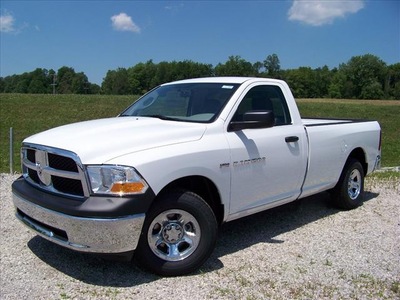 ram ram pickup 1500 2011 white gasoline 8 cylinders 2 wheel drive not specified 44024