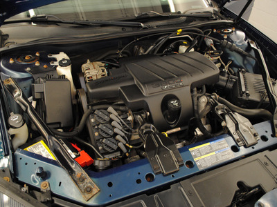 pontiac grand prix 2005 blue sedan gtp gasoline 6 cylinders front wheel drive automatic 44060