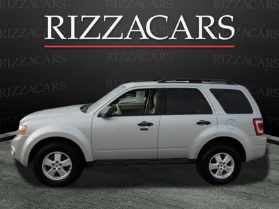 ford escape 2010 silver suv xlt flex fuel 6 cylinders front wheel drive automatic with overdrive 60546