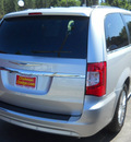 chrysler town and country 2011 silver van touring l flex fuel 6 cylinders front wheel drive 6 speed automatic 99212
