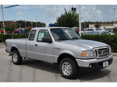 ford ranger 2011 silver pickup truck xlt gasoline 6 cylinders 2 wheel drive automatic 77388