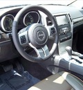 jeep grand cherokee 2011 silver suv gasoline 6 cylinders 4 wheel drive not specified 44024