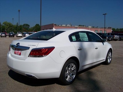 buick lacrosse 2012 white sedan leather 6 cylinders front wheel drive not specified 44024