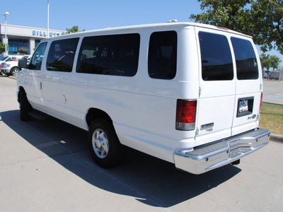 ford econoline wagon 2010 white van xlt flex fuel 8 cylinders rear wheel drive automatic with overdrive 76205