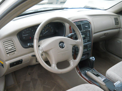 kia optima 2006 beige sedan ex gasoline 6 cylinders front wheel drive shiftable automatic 99212