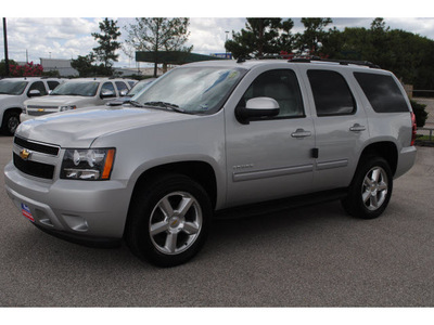 chevrolet tahoe 2011 silver suv lt flex fuel 8 cylinders 2 wheel drive 6 spd auto,elec cntlled 77090