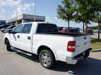 ford f 150 2008 white lariat flex fuel 8 cylinders 2 wheel drive automatic 76205