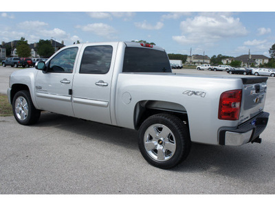 chevrolet silverado 1500 2011 silver lt flex fuel 8 cylinders 4 wheel drive 6 spd auto 77090