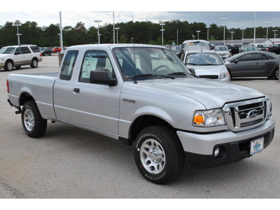 ford ranger 2011 silver pickup truck xlt gasoline 6 cylinders 2 wheel drive automatic 77388