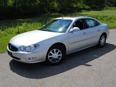 buick lacrosse 2005 silver sedan cxl gasoline 6 cylinders front wheel drive 4 speed automatic 44024