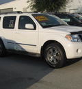nissan pathfinder 2011 white suv silver gasoline 6 cylinders 2 wheel drive automatic 33884