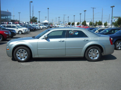 chrysler 300 2006 silver sedan touring gasoline 6 cylinders rear wheel drive automatic 99212