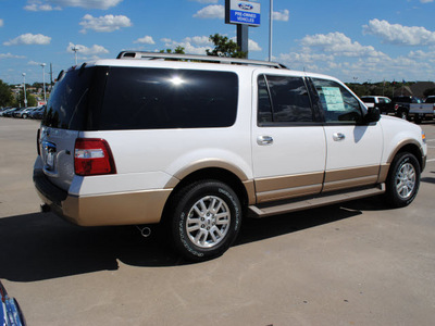 ford expedition el 2011 white platinum suv flex fuel 8 cylinders 2 wheel drive 6 speed automatic 76205