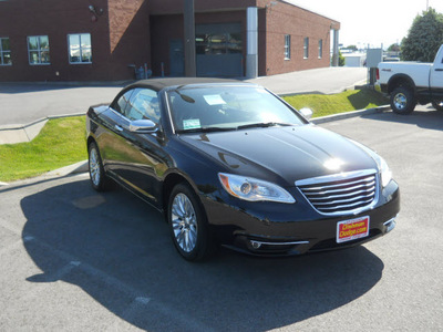 chrysler 200 convertible 2011 black limited flex fuel 6 cylinders front wheel drive shiftable automatic 99212