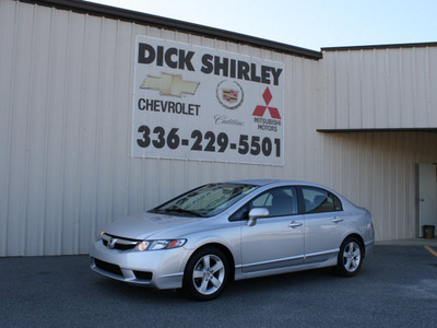 honda civic 2009 silver sedan lx s gasoline 4 cylinders front wheel drive automatic 27215