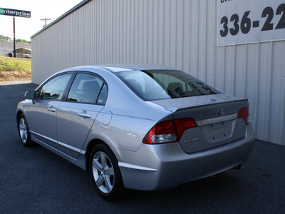 honda civic 2009 silver sedan lx s gasoline 4 cylinders front wheel drive automatic 27215