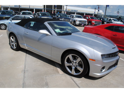 chevrolet camaro convertible 2011 silver ss gasoline 8 cylinders rear wheel drive automatic 77090