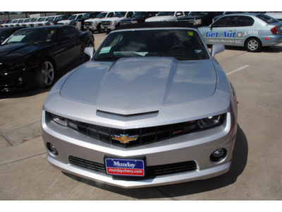 chevrolet camaro convertible 2011 silver ss gasoline 8 cylinders rear wheel drive automatic 77090