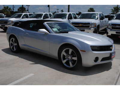 chevrolet camaro convertible 2011 silver lt gasoline 6 cylinders rear wheel drive 6 spd auto 77090