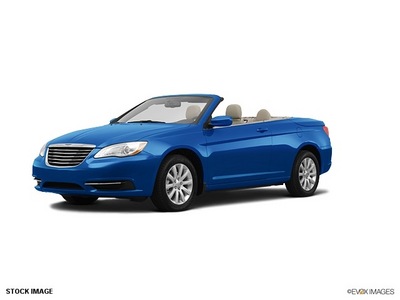 chrysler 200 convertible 2011 flex fuel 6 cylinders front wheel drive not specified 76210