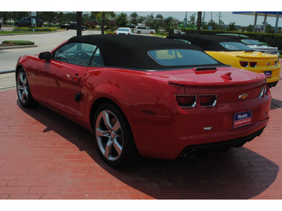 chevrolet camaro convertible 2011 red ss gasoline 8 cylinders rear wheel drive 6 spd auto 77090