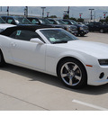 chevrolet camaro convertible 2011 white ss gasoline 8 cylinders rear wheel drive 6 spd auto 77090