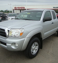 toyota tacoma 2007 silver v6 gasoline 6 cylinders 4 wheel drive automatic 45342