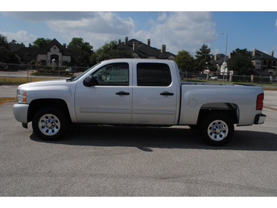 chevrolet silverado 1500 2011 silver ls flex fuel 8 cylinders 2 wheel drive 4 spd auto,elec cntlled 77090