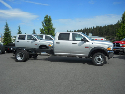 ram ram chassis 4500 2011 bright silv met diesel 6 cylinders 4 wheel drive automatic 99212