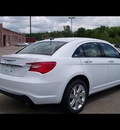 chrysler 200 2011 white sedan touring gasoline 4 cylinders front wheel drive not specified 44024
