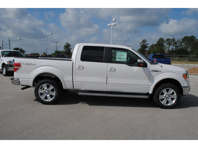 ford f 150 2011 white lariat flex fuel 8 cylinders 4 wheel drive automatic 77388