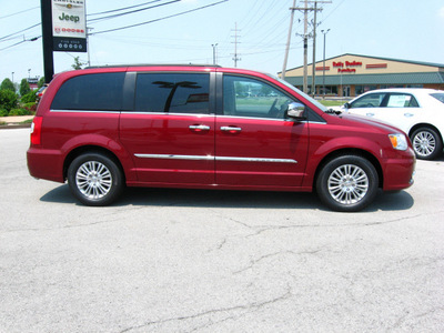 chrysler town and country 2011 red van touring l flex fuel 6 cylinders front wheel drive automatic 45840