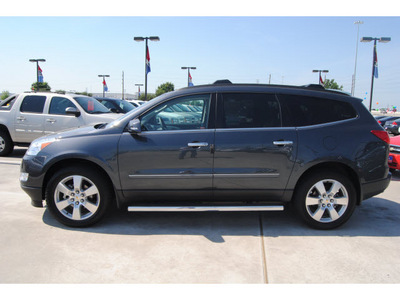 chevrolet traverse 2011 gray suv ltz gasoline 6 cylinders front wheel drive automatic 77090