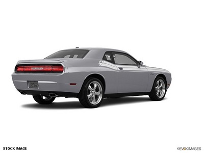 dodge challenger 2011 coupe gasoline 8 cylinders rear wheel drive not specified 76210