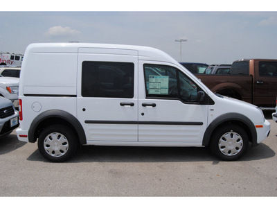ford transit connect 2011 white van cargo van xlt gasoline 4 cylinders front wheel drive automatic 77388